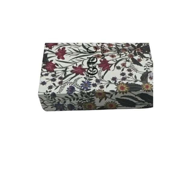 Gucci‎ gold floral compact mirror collection Limited Edition
